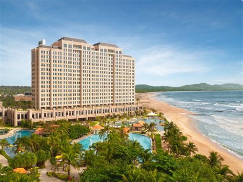 濠莊賭場|Holiday Inn Resort Ho Tram Beach, an IHG Hotel, 濠。